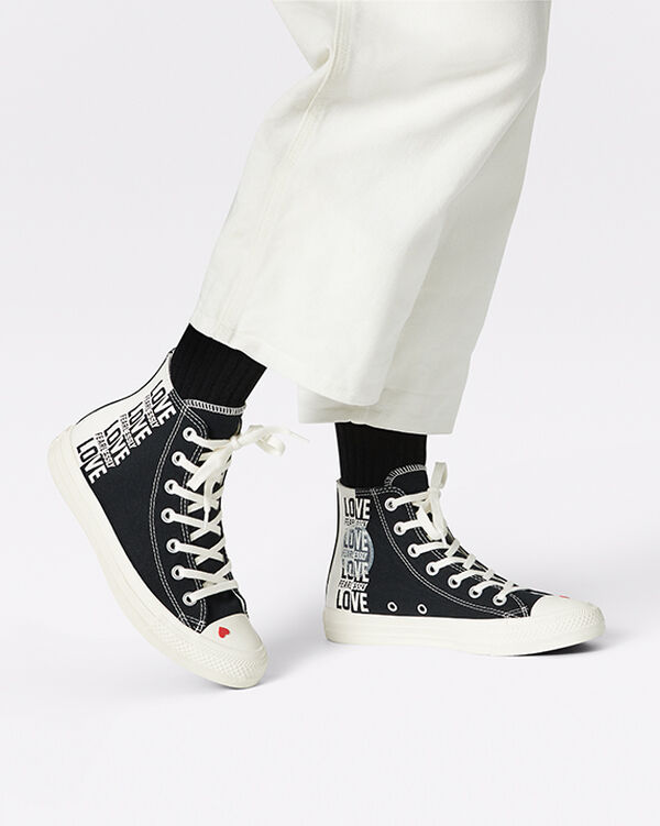 Converse love best sale fearlessly noir